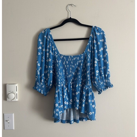 Draper James Medium Top Smocked Blouse‎ Floral Puff Sleeve Peplum Floral Preppy - Picture 6 of 6